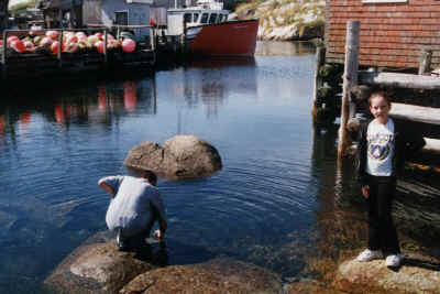 harbour Brit and Darrel.jpg (91183 bytes)