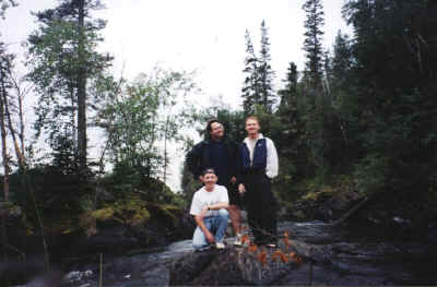 river rapids group 1.jpg (84661 bytes)