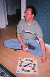 P1 - twister spinner shaun.jpg (104216 bytes)