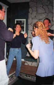 P2 - bird dance - 2.jpg (113247 bytes)