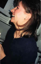 P2 - jacs still pondering shooter - 2.jpg (105320 bytes)