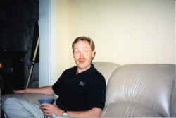 couch - randy.jpg (80962 bytes)